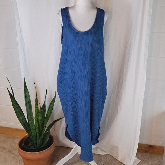 AEMI & Co. Sleeveless Flare A-line Telisa Midi Dress main image 0